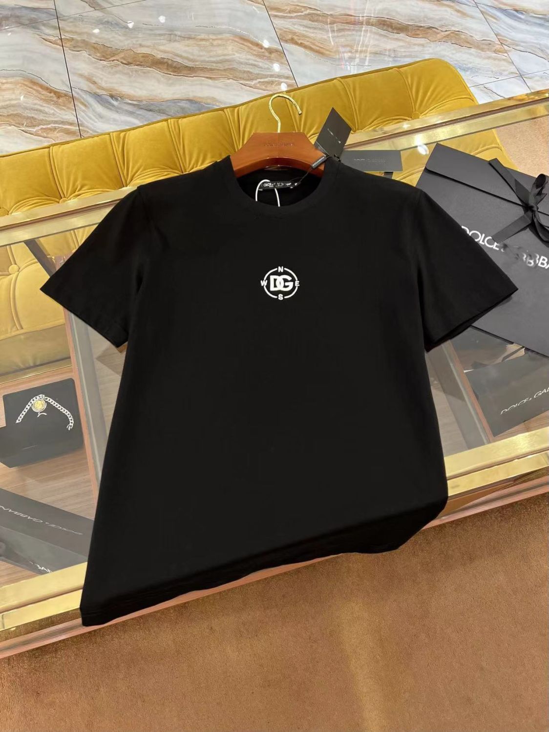 Women D&G Black Tshirt (Compass)