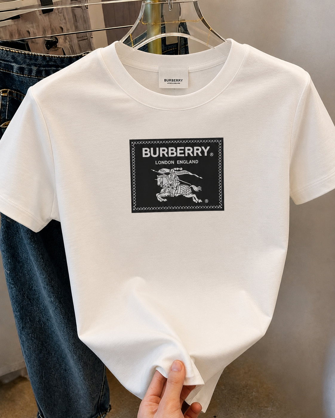 Women Burberry Box White